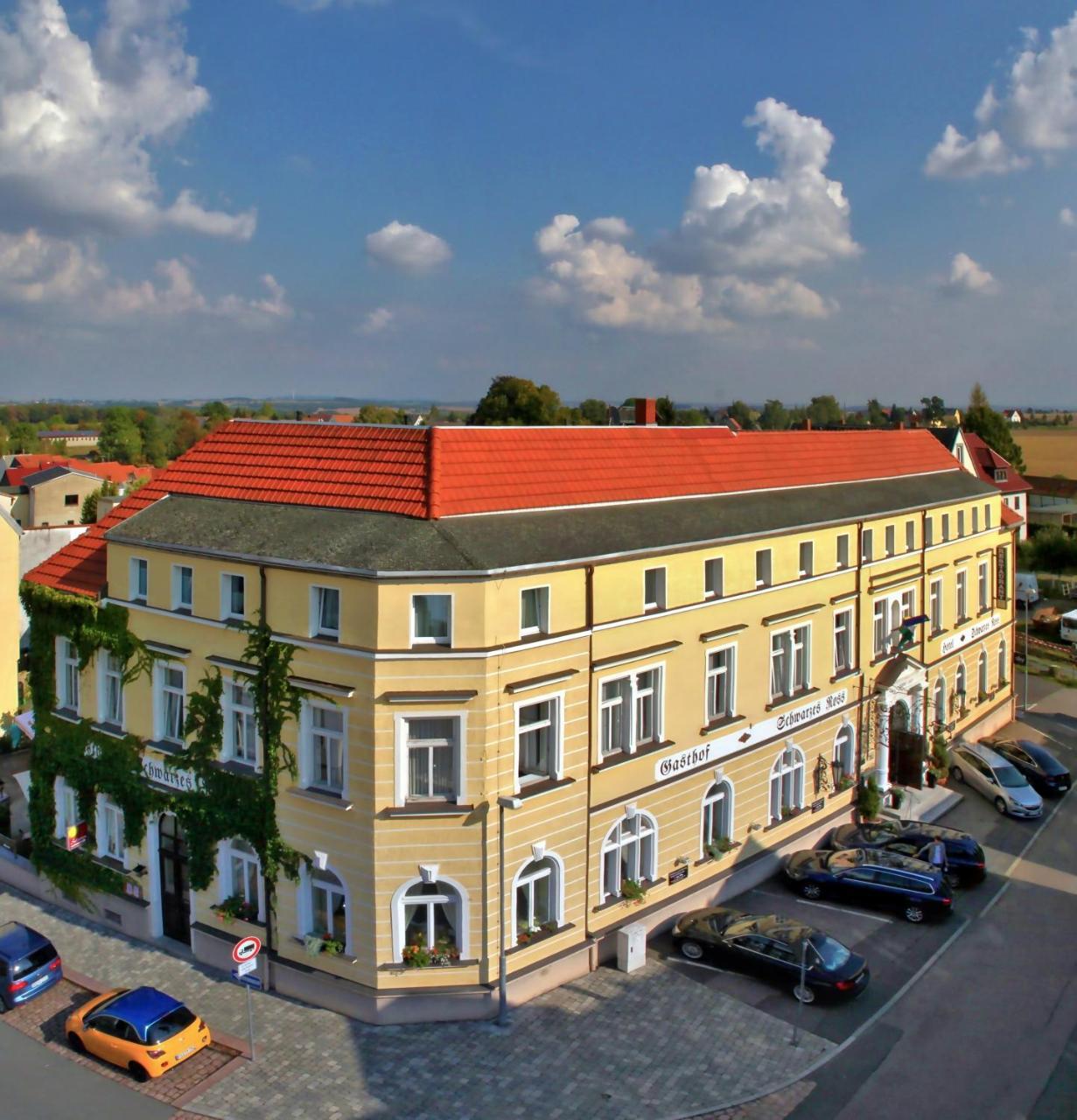 Hotel Schwarzes Ross Siebenlehn Esterno foto